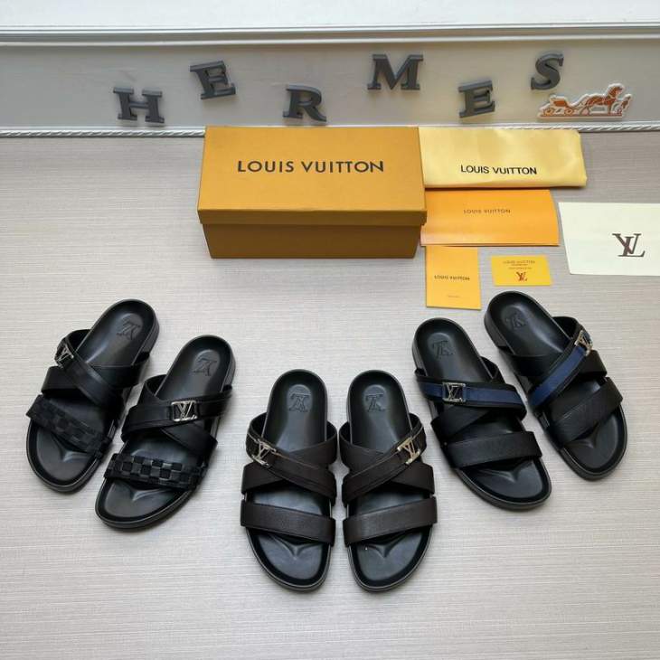 Picture of Louis Vuitton Slippers _SKULVsz38-45mnf03541378